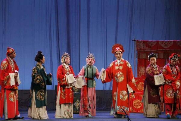 中国十大戏曲剧种_中国戏曲的剧种和剧目有哪些_中国戏曲剧种